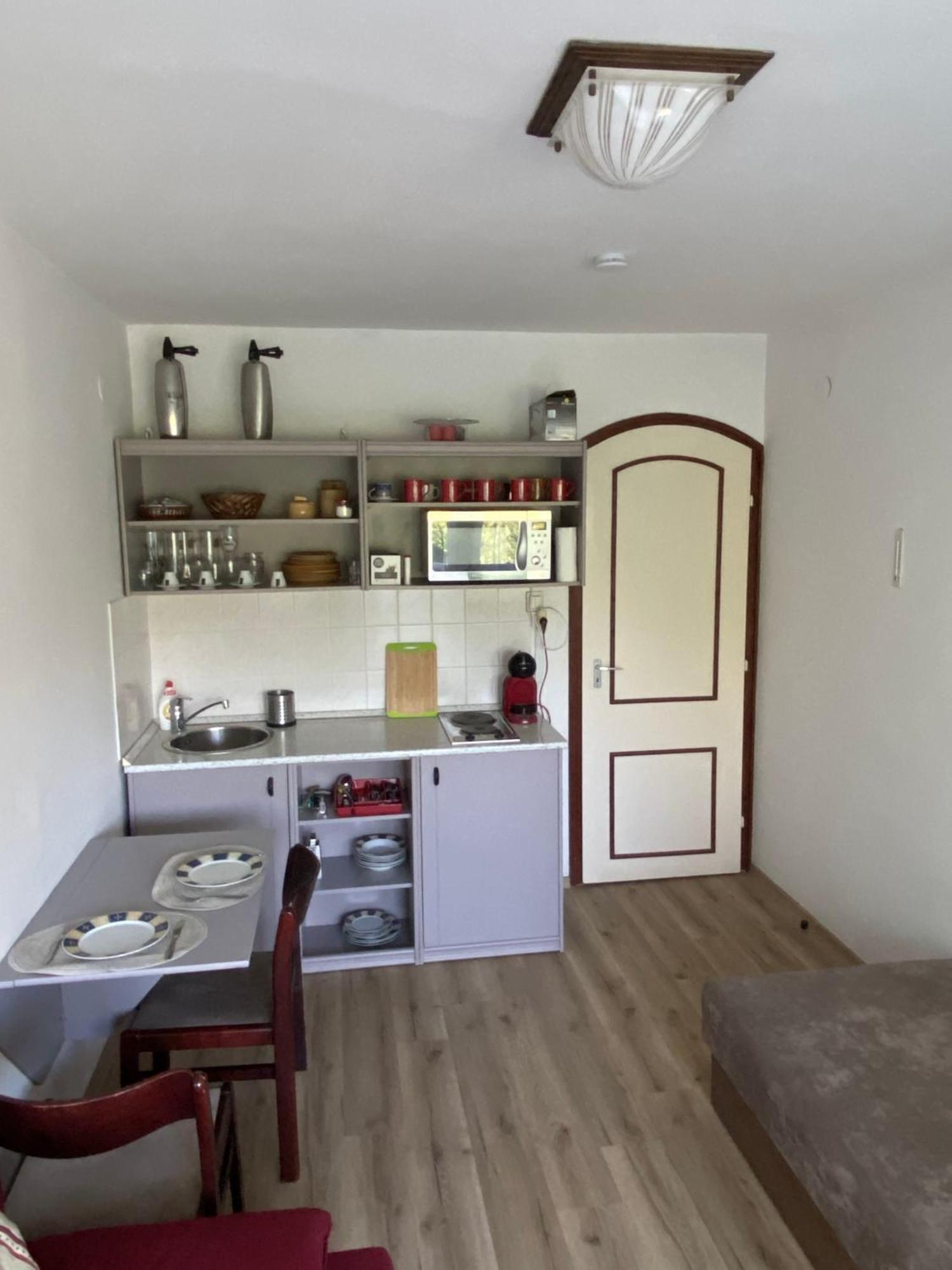 Veronika Apartman Balatongyörök Esterno foto